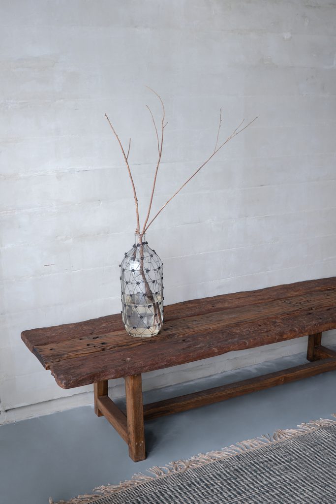 A&B Home Large Sleeper Coffee Table